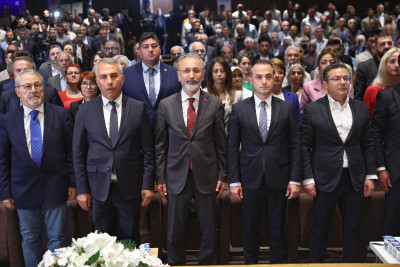 Eyüpsultan'da Deprem ve Kentsel Dönüşüm paneli Eyüpsultan'da Deprem ve Kentsel Dönüşüm paneli