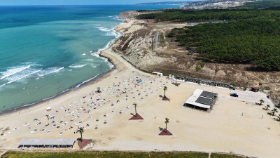 Şehrin kalbinde cennetten bir köşe: Çiftalan Plajı Şehrin kalbinde cennetten bir köşe: Çiftalan Plajı
