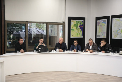 Muhtarlara “Riskli Yapının Dönüşüm Süreci” ile ilgili bilgilendirme toplantısı