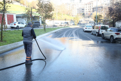 Eyüpsultan'da temizlik çalışmaları devam ediyor