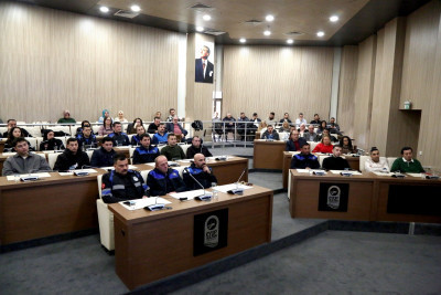 Personele “Belediye Kanunu ve Büyükşehir Belediyesi Kanunu Eğitimi” verildi