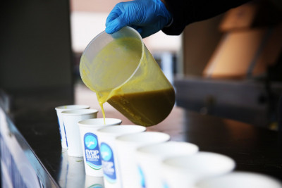 Eyüpsultan Belediyesi'nden öğrencilere gönülleri ısıtan ikram