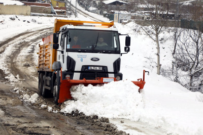 Eyupsultan Belediyesi Karla Mücadele Ekipleri 7/24 sahada