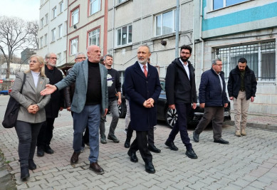 Başkan Özmen'den Defterdar Mahallesi Muhtarlığı'na ziyaret