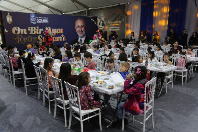 Çocuklar Ramazan Ayı'nın güzelliklerini Eyüpsultan'da yaşıyor