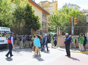 Çocuklarımız, Eyüp Trafik Zabıta'ya Emanet... Çocuklarımız, Eyüp Trafik Zabıta'ya Emanet...