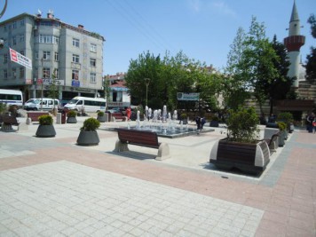 Göktürk Cumhuriyet Meydanı