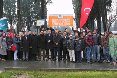 Mehmet Akif Ersoy Kabri Başında Anıldı… Mehmet Akif Ersoy Kabri Başında Anıldı…