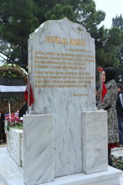 Mehmet Akif Ersoy Kabri Başında Anıldı… Mehmet Akif Ersoy Kabri Başında Anıldı…
