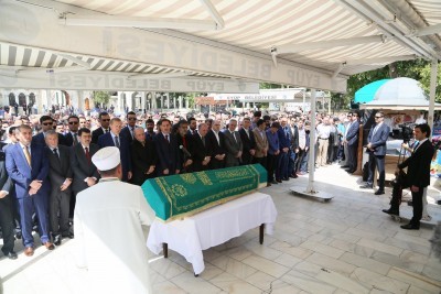 Cumhurbaşkanı, Salih Tuna'nan Babasının Cenazesine Katıldı