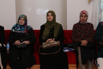 Zeynep Özbek Medine Dönemi'ni Anlattı