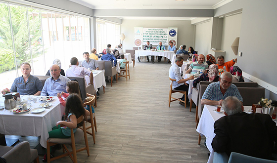 Başkan Aydın Hemşehrileriyle Biraraya Geldi Başkan Aydın Hemşehrileriyle Biraraya Geldi