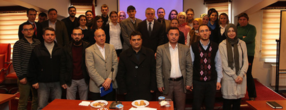Prof. Dr. Bozlağan'dan Ekip Ruhu Semineri Prof. Dr. Bozlağan'dan Ekip Ruhu Semineri