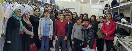 Simurg Bilgi Evleri Şefkateli Mağazası'nda Simurg Bilgi Evleri Şefkateli Mağazası'nda