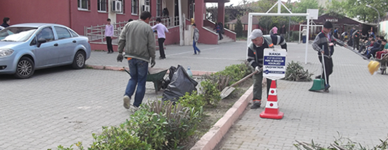 Park ve Bahçeler Müdürlüğü ile okullar çiçek açıyor Park ve Bahçeler Müdürlüğü ile okullar çiçek açıyor