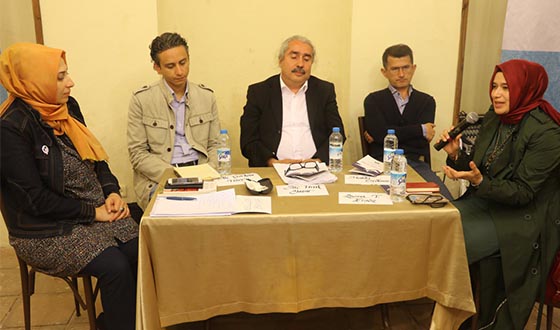 Ali Ural; "Deneme Edebiyatın Üvey Evladıdır" Ali Ural; "Deneme Edebiyatın Üvey Evladıdır"