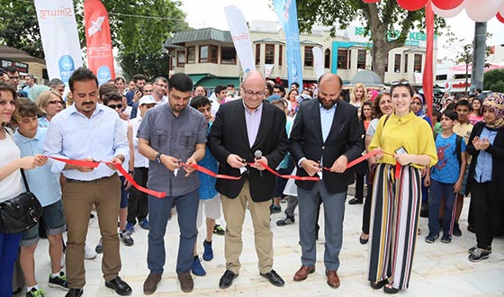 Simurg Öğrencilerinden Göz Kamaştıran Sergi Simurg Öğrencilerinden Göz Kamaştıran Sergi