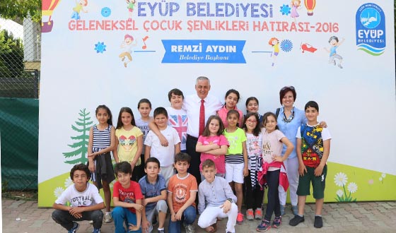 Okul Şenliklerinde Final Okul Şenliklerinde Final