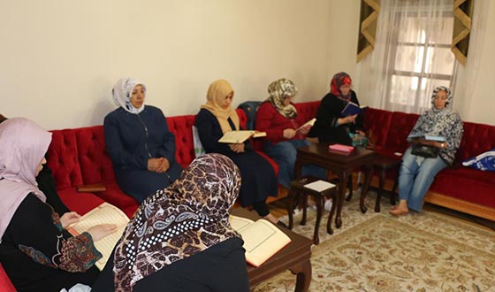 Afife Hatun Kültür Evi “11 Ayın Sultanı Ramazan” Ayına Hazırlandı Afife Hatun Kültür Evi “11 Ayın Sultanı Ramazan” Ayına Hazırlandı
