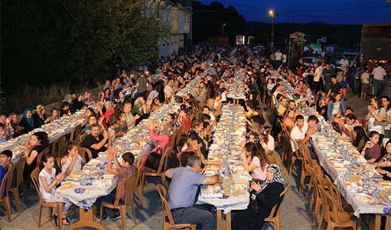 Kemerburgaz'da Gönüller Birleşti Kemerburgaz'da Gönüller Birleşti