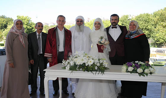 Nikahlarını Remzi Aydın Kıydı Nikahlarını Remzi Aydın Kıydı