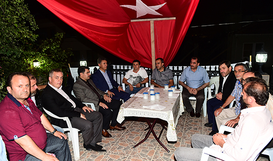 Vasip Şahin'den Eyüplü Şehit Ailelerine Ziyaret Vasip Şahin'den Eyüplü Şehit Ailelerine Ziyaret