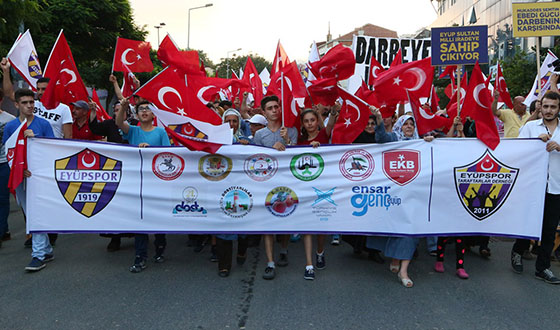 Eyüp Spor'dan Milli İrade Yürüyüşü Eyüp Spor'dan Milli İrade Yürüyüşü