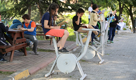 Bilgi Evi ve Gençlik Merkezleri'nde Kayıtlar Başladı Bilgi Evi ve Gençlik Merkezleri'nde Kayıtlar Başladı