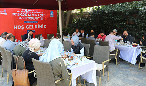 Kültür-Sanat Tanıtım Toplantısı Düzenlendi Kültür-Sanat Tanıtım Toplantısı Düzenlendi