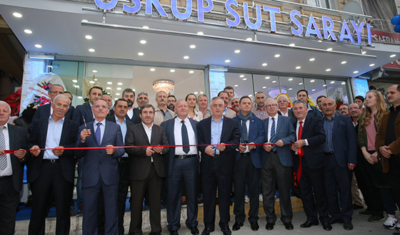 Üsküp Süt Sarayı Açılışına Katıldı Üsküp Süt Sarayı Açılışına Katıldı