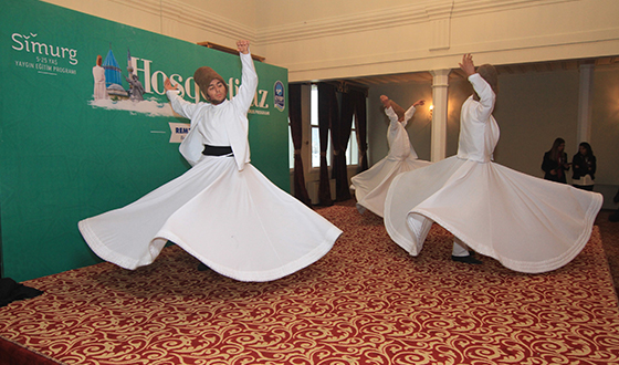 Eyüplü Gençler Mevlana'yı Andı Eyüplü Gençler Mevlana'yı Andı