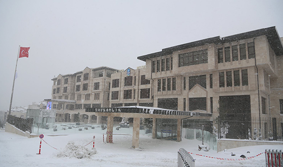 Eyüp Beyaza Büründü Eyüp Beyaza Büründü