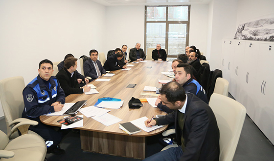 İETT Hatları ve Ulaşım Sorununa Çözüm İETT Hatları ve Ulaşım Sorununa Çözüm