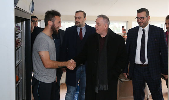 Eyüpspor'u Ziyaret Etti Eyüpspor'u Ziyaret Etti