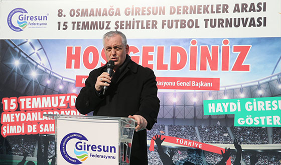 Başkan Aydın Futbol Turnuvasına Katıldı Başkan Aydın Futbol Turnuvasına Katıldı