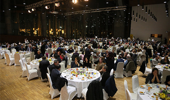 Pir Sultan Abdal Kültür Derneği Gece Düzenledi Pir Sultan Abdal Kültür Derneği Gece Düzenledi
