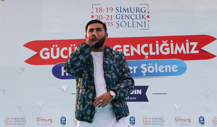 Resul Aydemir Simurg Gençlik Şöleni'nde Resul Aydemir Simurg Gençlik Şöleni'nde