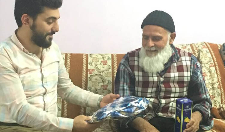Eyüp Belediyesi'nden Babalar Günü'ne özel kutlama Eyüp Belediyesi'nden Babalar Günü'ne özel kutlama