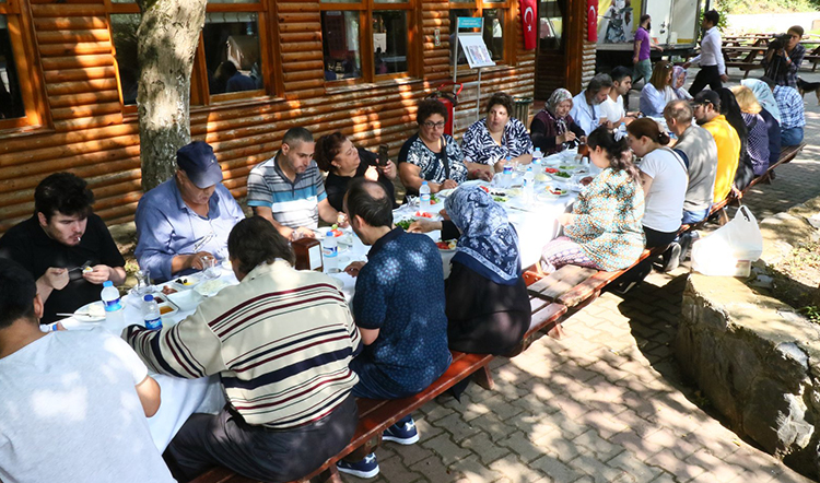 Eyüp'te şizofreni ve bipolar bozukluğu hastalıklarına dikkat çekildi Eyüp'te şizofreni ve bipolar bozukluğu hastalıklarına dikkat çekildi
