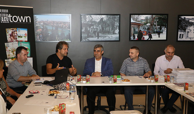 Eyüp Belediyesi sokak hayvanları için çalıştay düzenledi Eyüp Belediyesi sokak hayvanları için çalıştay düzenledi