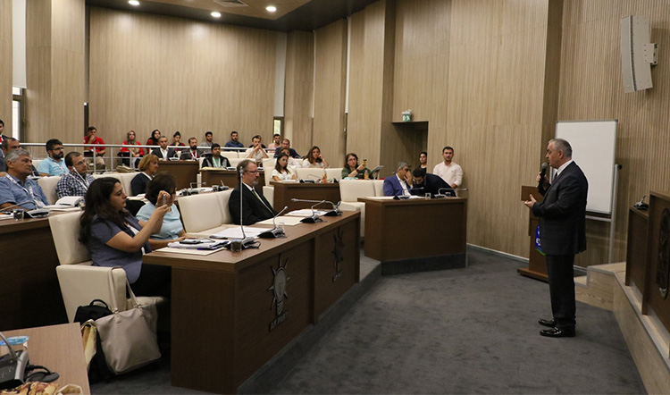 Rehberlere “Eyüp Sultan” eğitimleri başladı Rehberlere “Eyüp Sultan” eğitimleri başladı