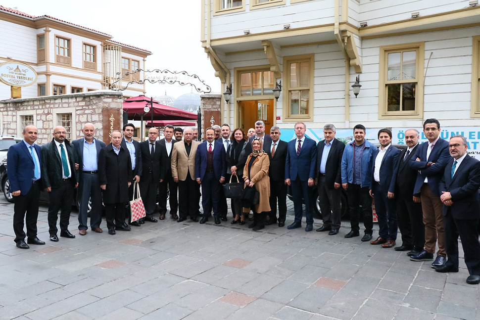 İBB Meclisinden ESTAM'a ziyaret İBB Meclisinden ESTAM'a ziyaret