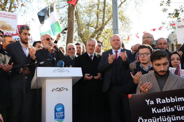 Eyüpsultan dünyaya haykırdı: Kudüs namusumuzdur! Eyüpsultan dünyaya haykırdı: Kudüs namusumuzdur!