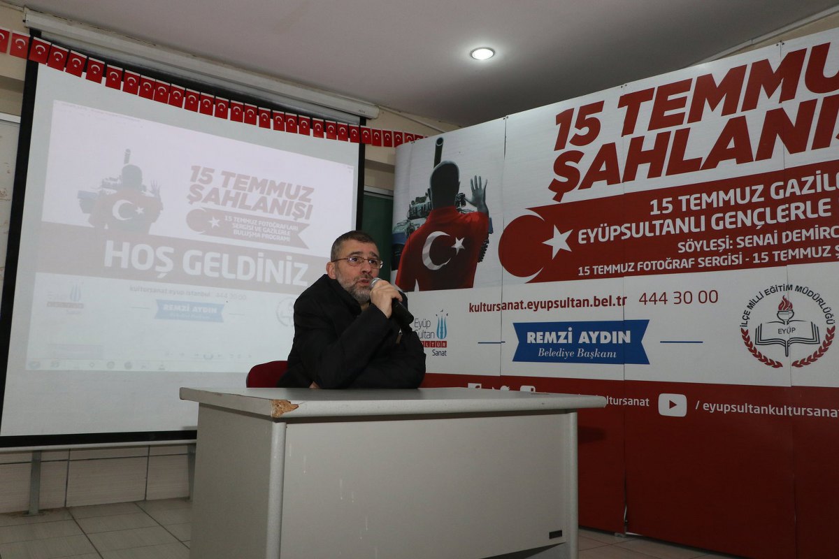 15 Temmuz ruhu Eyüpsultanlı gençlere aktarılıyor 15 Temmuz ruhu Eyüpsultanlı gençlere aktarılıyor