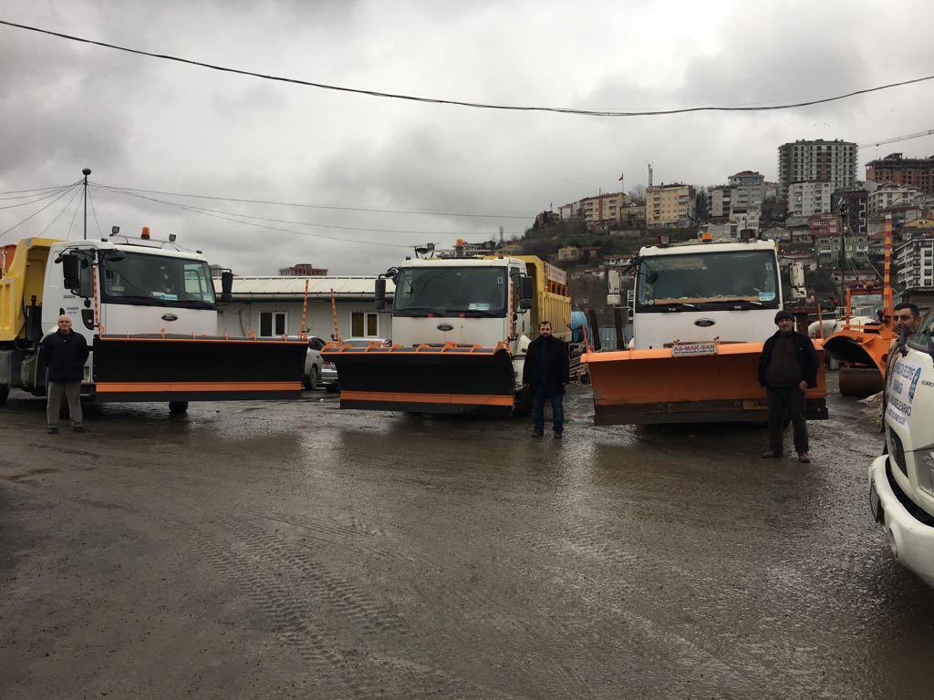 Kar ekipleri kışa hazır Kar ekipleri kışa hazır