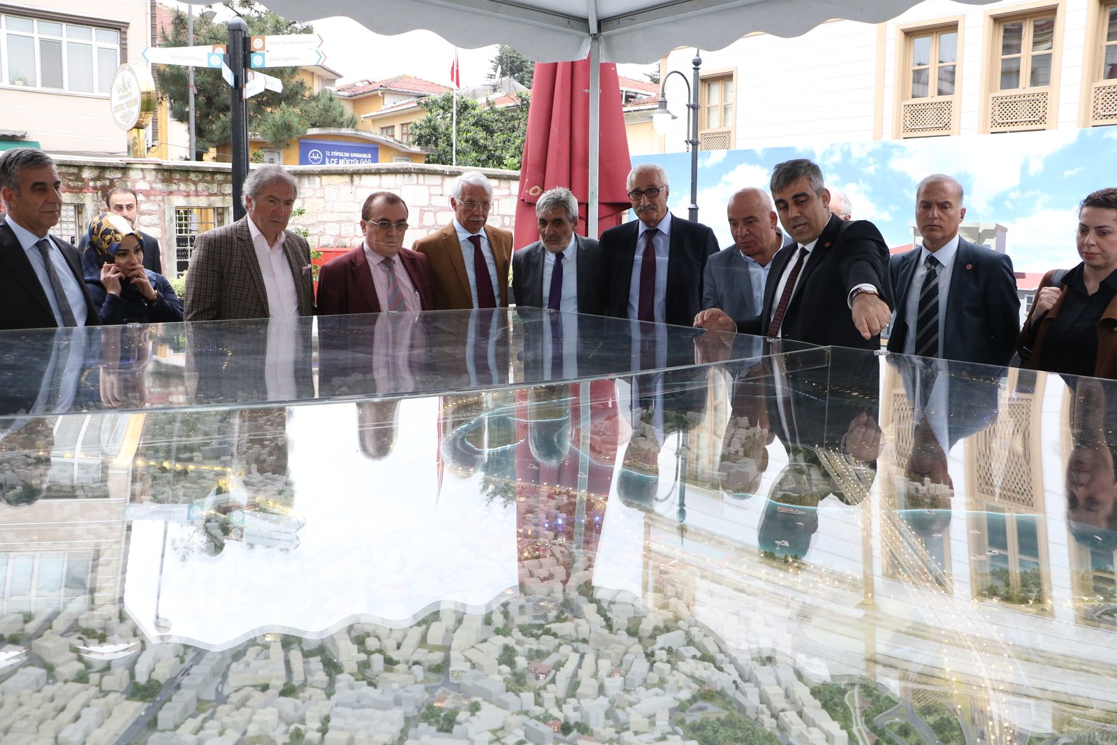 Eyüp Sultan Tarihi Merkez Yönetimi, ESTAM, AK Parti Eyüpsultan İlçe teşkilatı Eyüp Sultan Tarihi Merkez Yönetimi, ESTAM, AK Parti Eyüpsultan İlçe teşkilatı