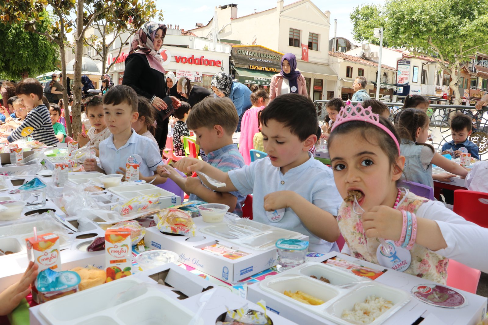 Eyüpsultan Belediye Başkanı Remzi Aydın, Ramazan, Tekne Orucu İftar Programı Eyüpsultan Belediye Başkanı Remzi Aydın, Ramazan, Tekne Orucu İftar Programı