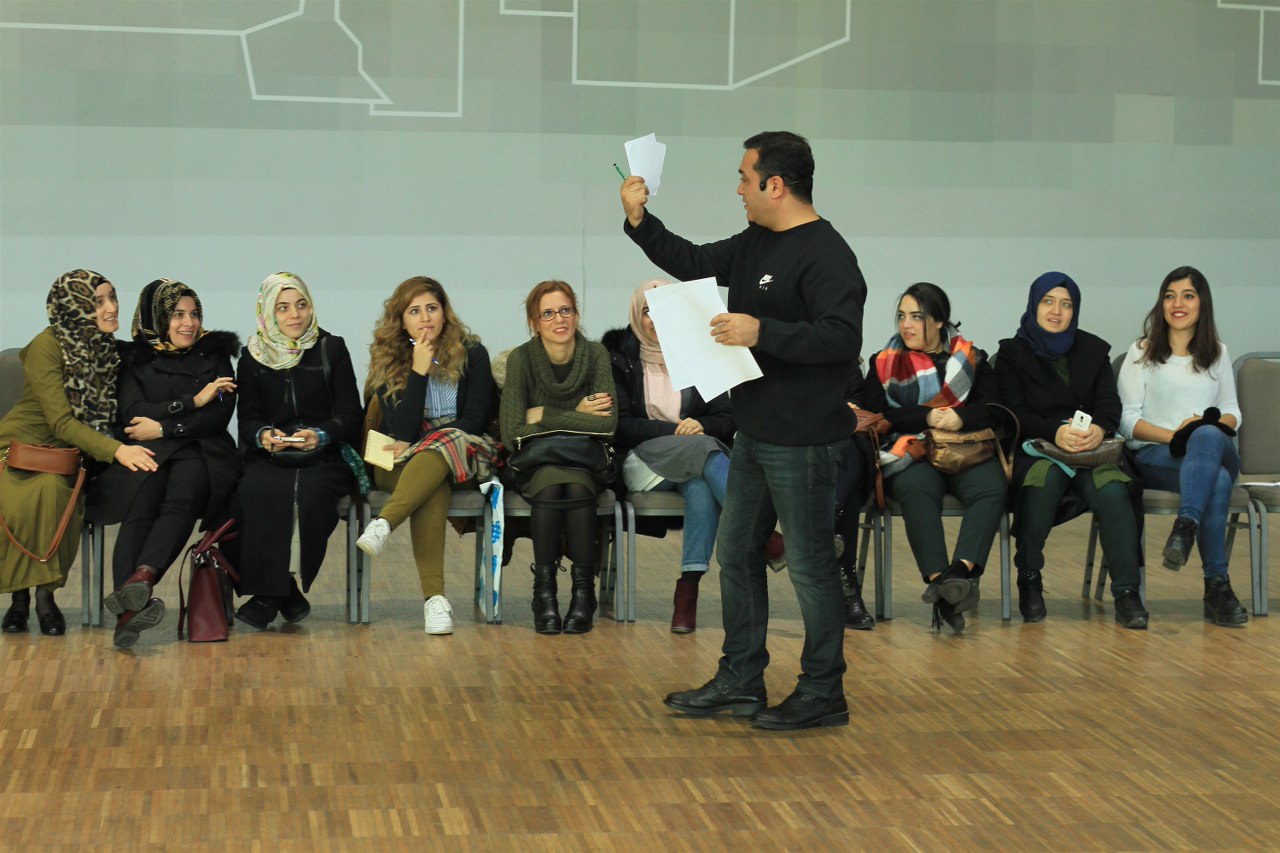 Eyüpsultan Belediye Başkanı Remzi Aydın, Genç Akademi, Klavuz Akademi, Şehir ve Medeniyet Okulu Eyüpsultan Belediye Başkanı Remzi Aydın, Genç Akademi, Klavuz Akademi, Şehir ve Medeniyet Okulu