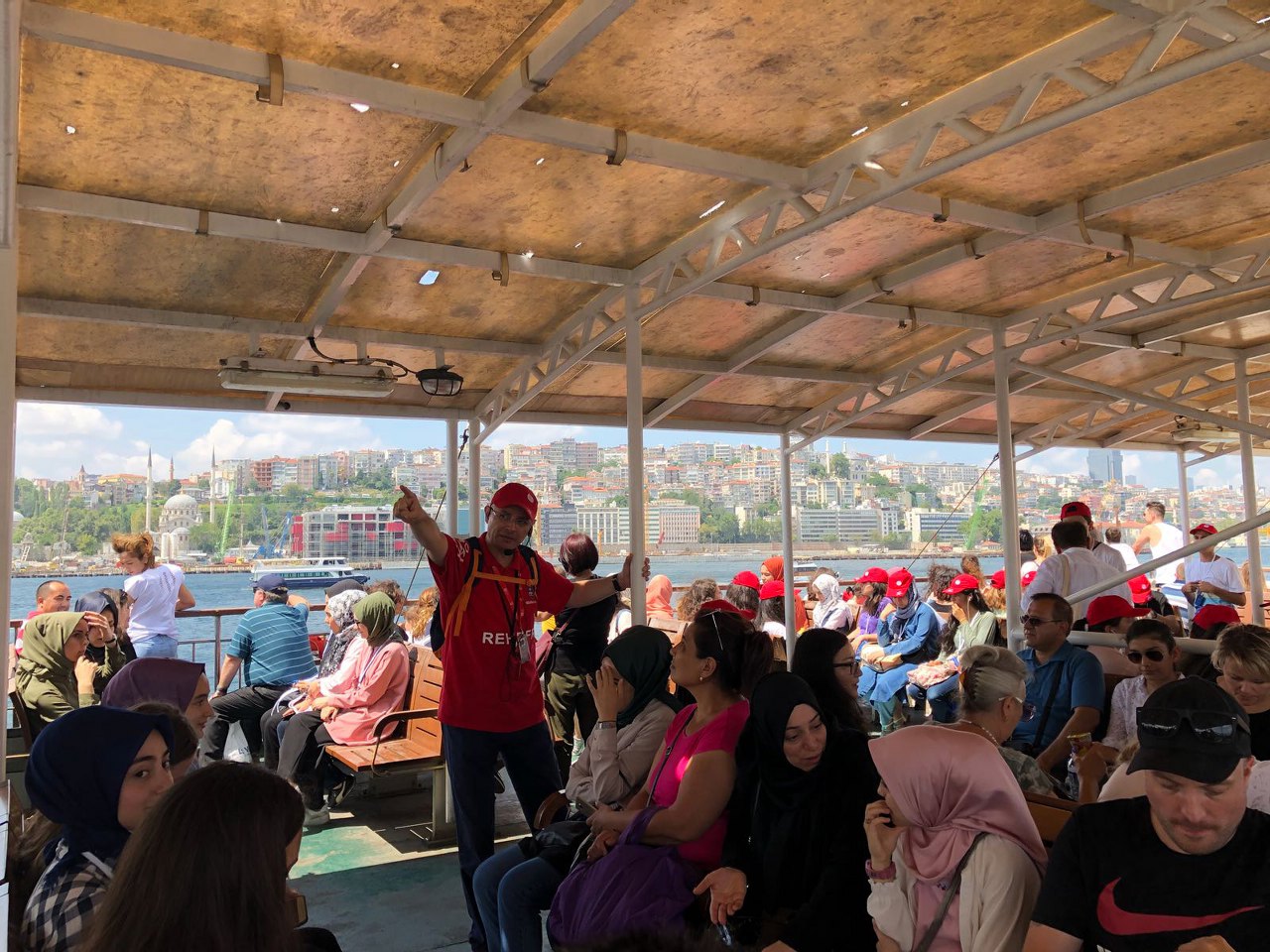 Eyüpsultan Belediyesi Simurg Dil Evi, Boğaz Turu, ESTAM, Eyüpsultan Belediye Başkanı Remzi Aydın Eyüpsultan Belediyesi Simurg Dil Evi, Boğaz Turu, ESTAM, Eyüpsultan Belediye Başkanı Remzi Aydın