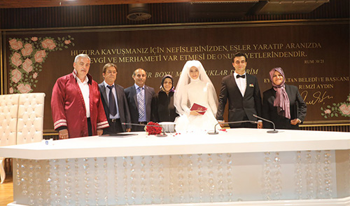 Eyüpsultan Belediyesi Bilgi İşlem Müdürlüğü, Engin Yıldız, Sosyal Destek Hizmetleri Müdürlüğü, Kübra Bingöl Eyüpsultan Belediyesi Bilgi İşlem Müdürlüğü, Engin Yıldız, Sosyal Destek Hizmetleri Müdürlüğü, Kübra Bingöl